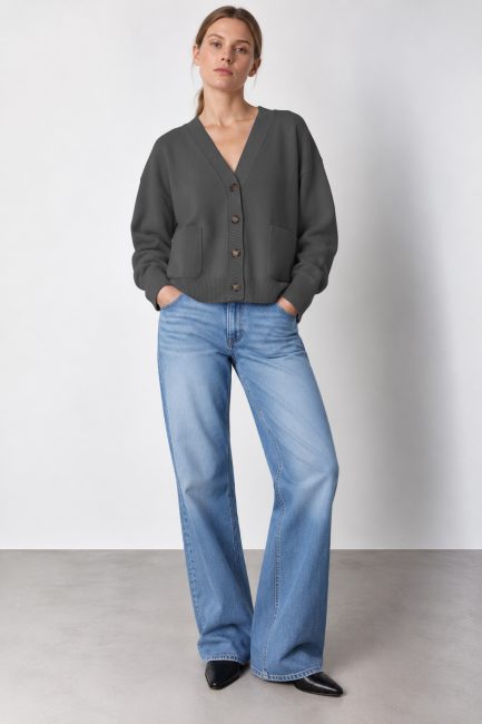 CARDIGAN CON BOTTONI E TASCHE APPLICATE Grigio Cemento